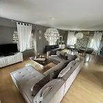 Palmyra Нидри